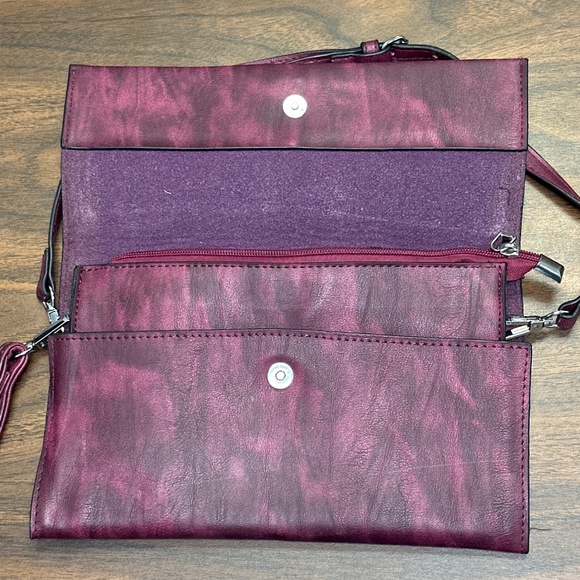 Tory Burch Burgundy Crossbody Bag - Picture 2 of 4